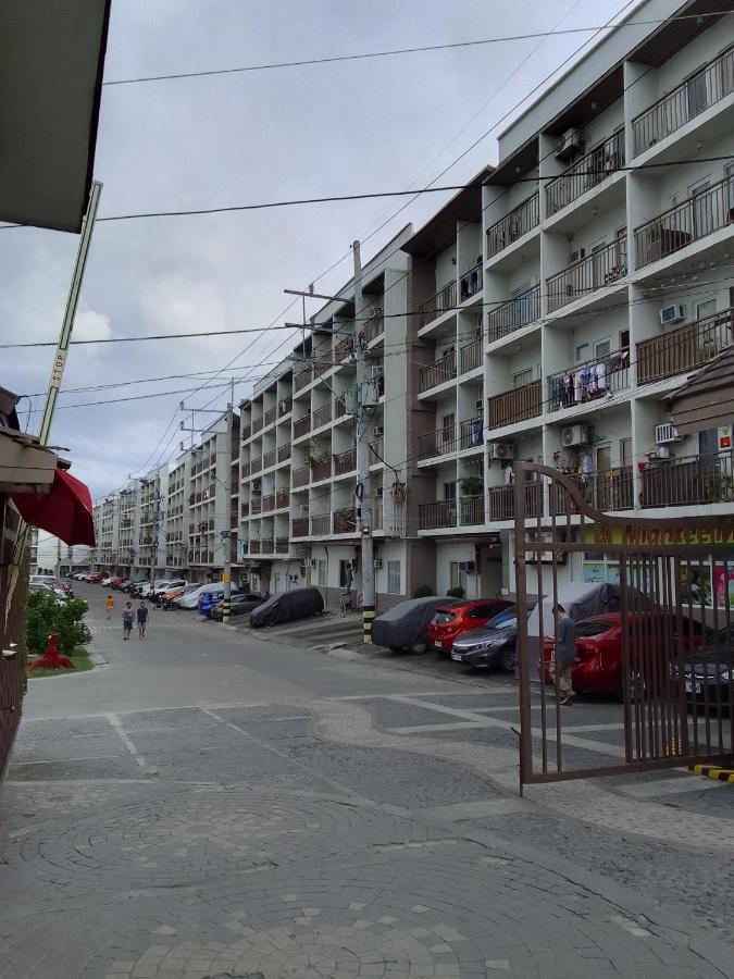 Emmanuel'S Service Apartment Near The Airport Manille Extérieur photo